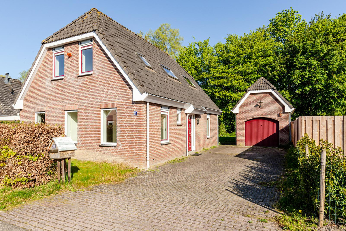 Vrijstaande woning te koop: Schaakveld 11, Almere