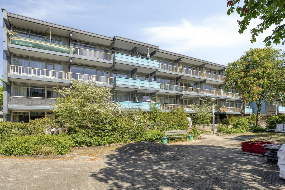 Appartement te koop: Bramzeilhof 26, Amsterdam