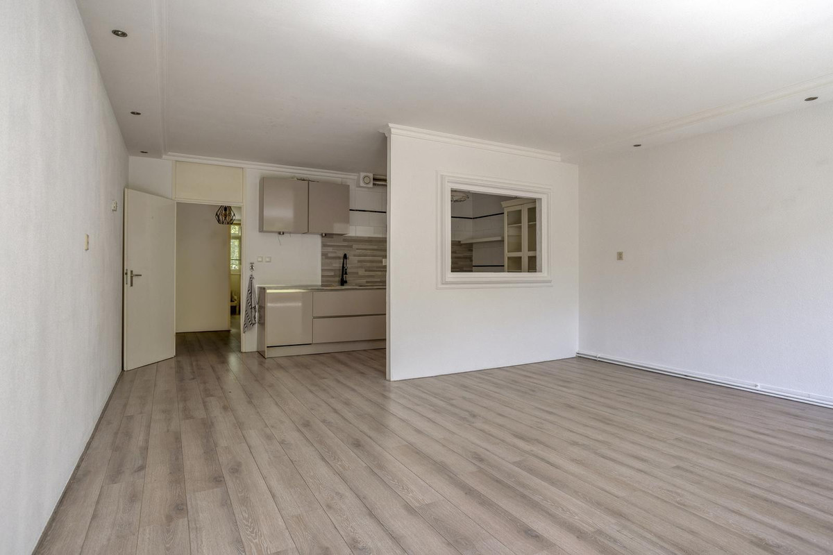 Appartement te koop: Bramzeilhof 26, Amsterdam