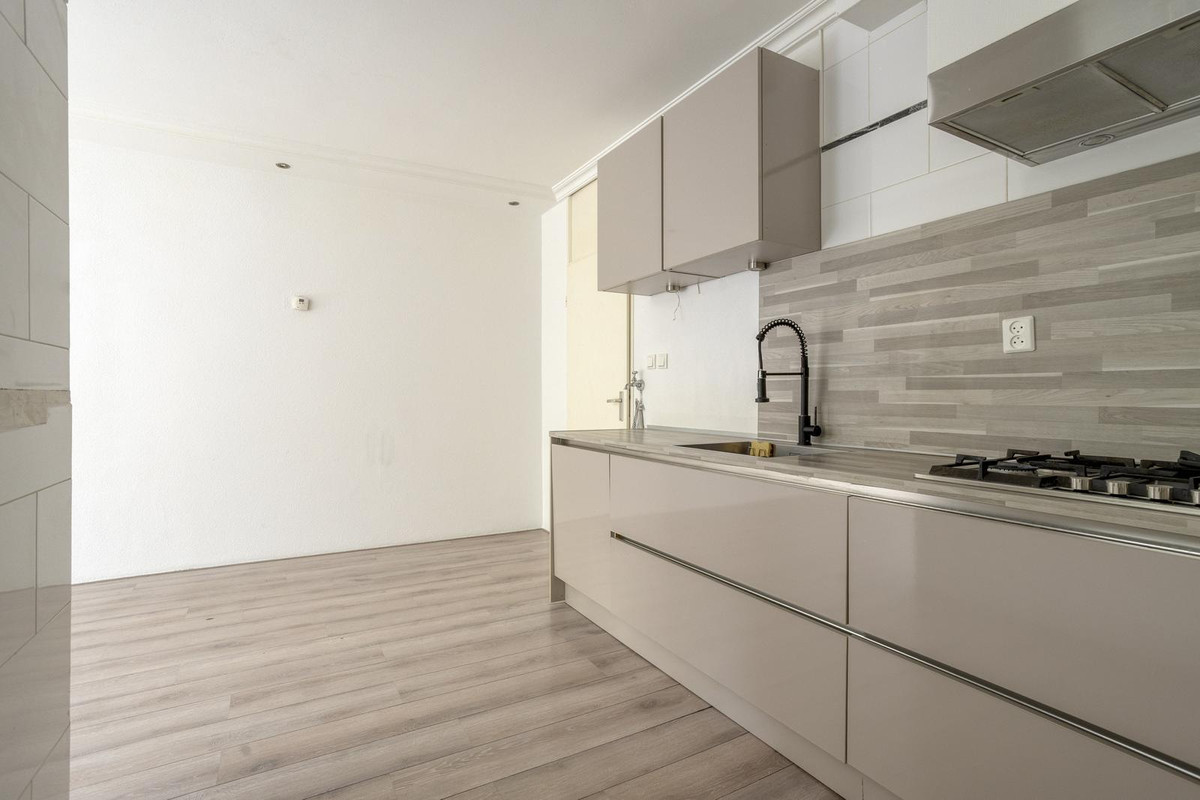 Appartement te koop: Bramzeilhof 26, Amsterdam