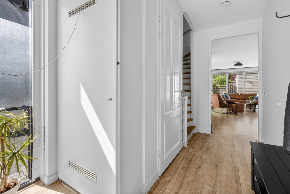 Hoekwoning te koop: Schepenlaan 15, Amsterdam
