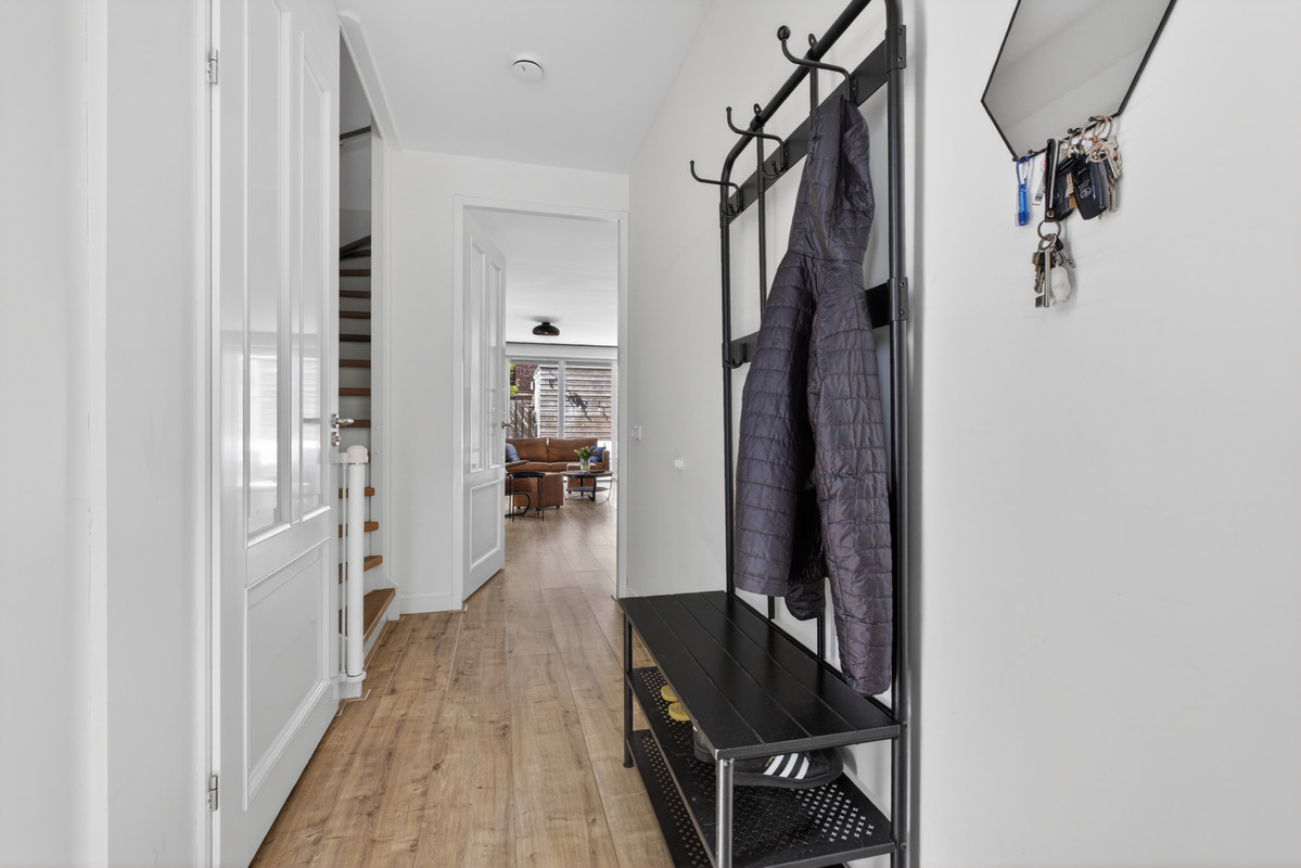 Hoekwoning te koop: Schepenlaan 15, Amsterdam