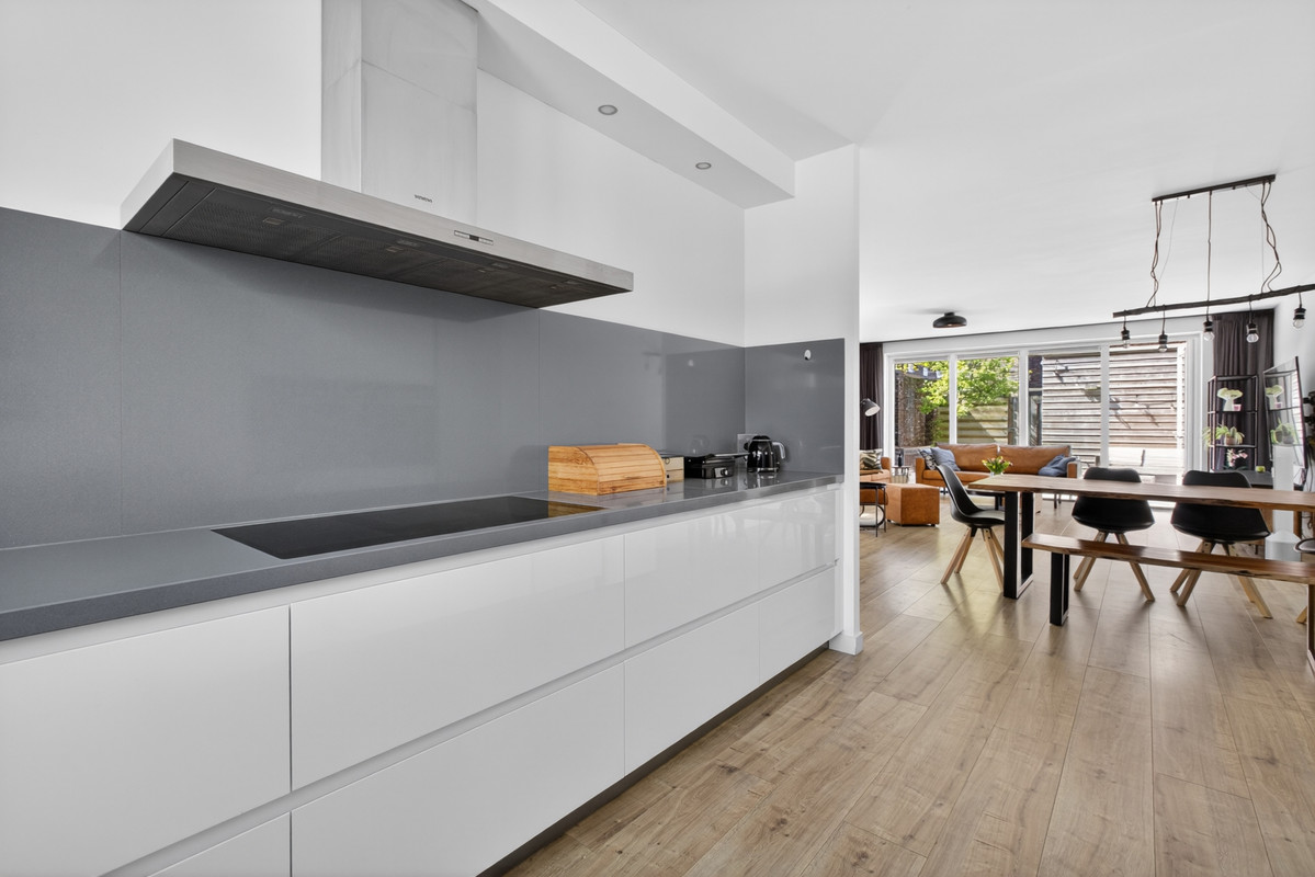 Hoekwoning te koop: Schepenlaan 15, Amsterdam