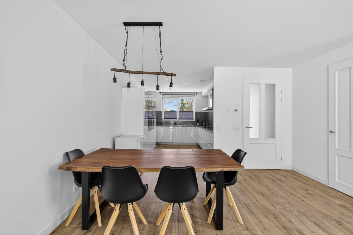 Hoekwoning te koop: Schepenlaan 15, Amsterdam