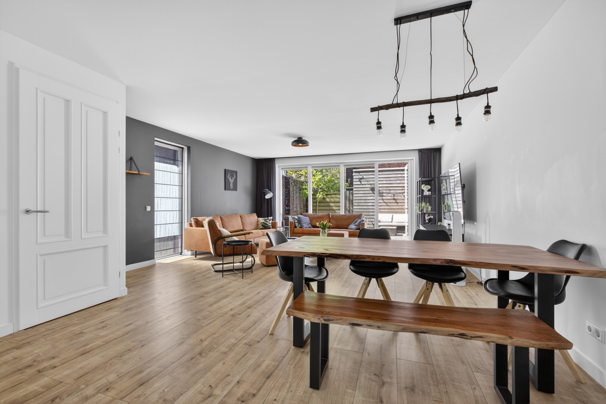 Hoekwoning te koop: Schepenlaan 15, Amsterdam