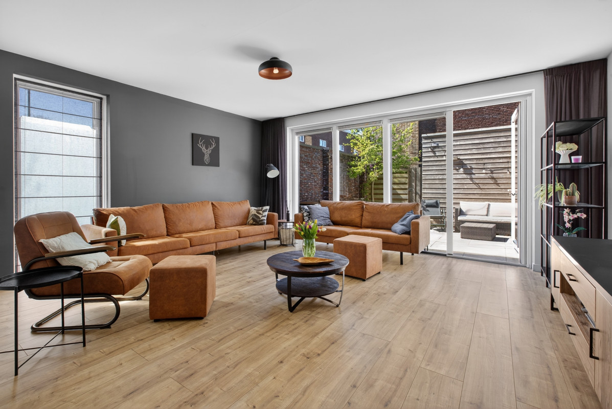 Hoekwoning te koop: Schepenlaan 15, Amsterdam