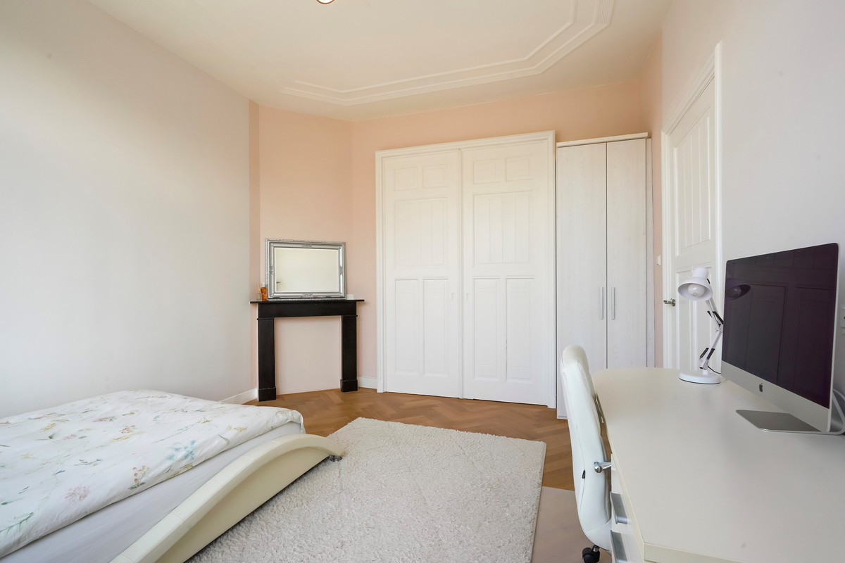 Tussenwoning te koop: Kranenburgweg 33, 'S-Gravenhage