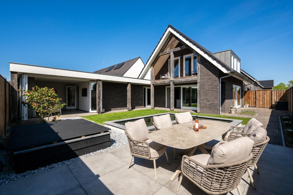 Vrijstaande woning te koop: Sluitappel 1, Herpen