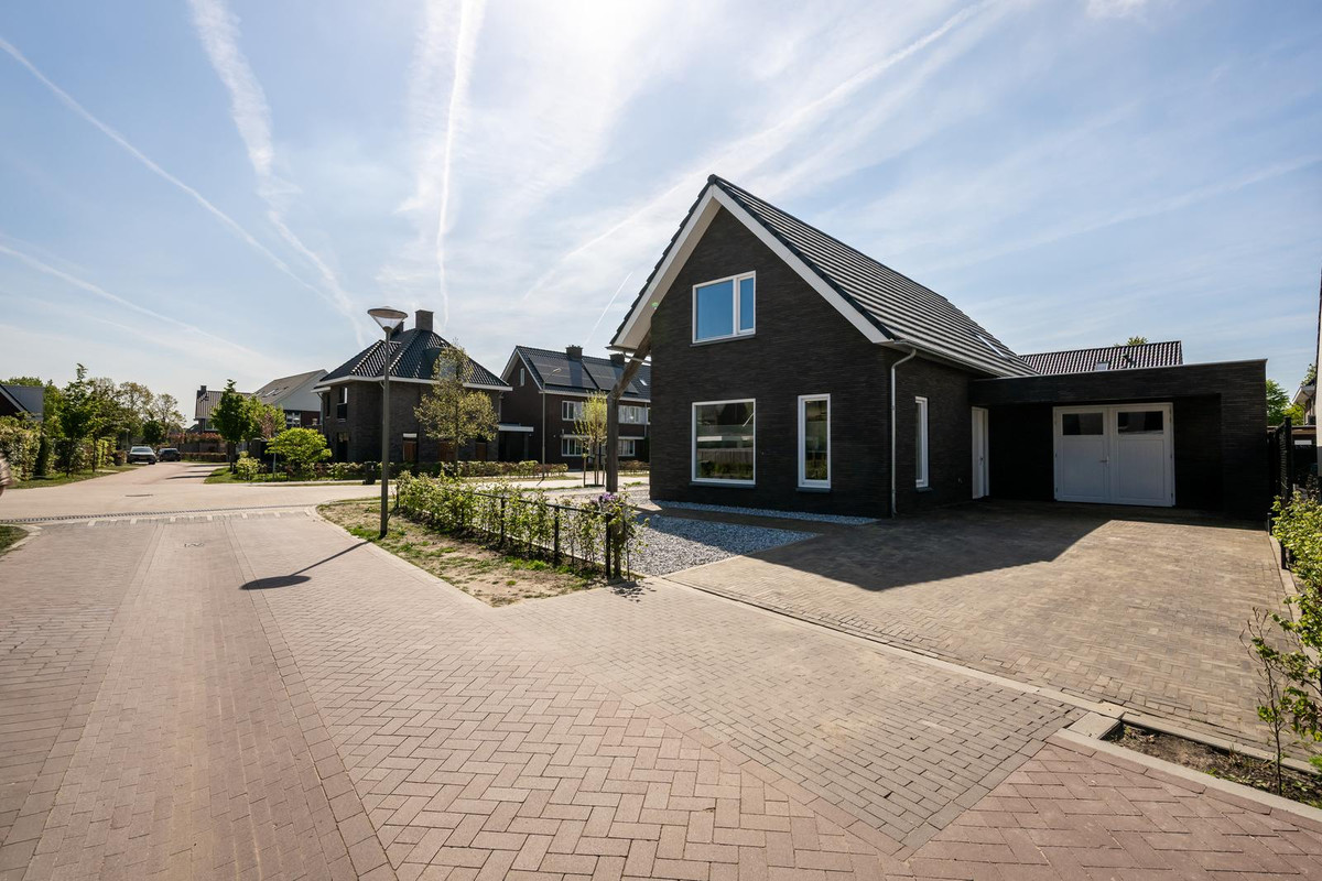 Vrijstaande woning te koop: Sluitappel 1, Herpen