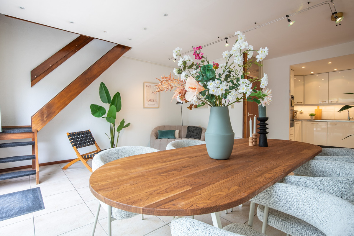 Tussenwoning te koop: Wallenbergstraat 64, Hoofddorp