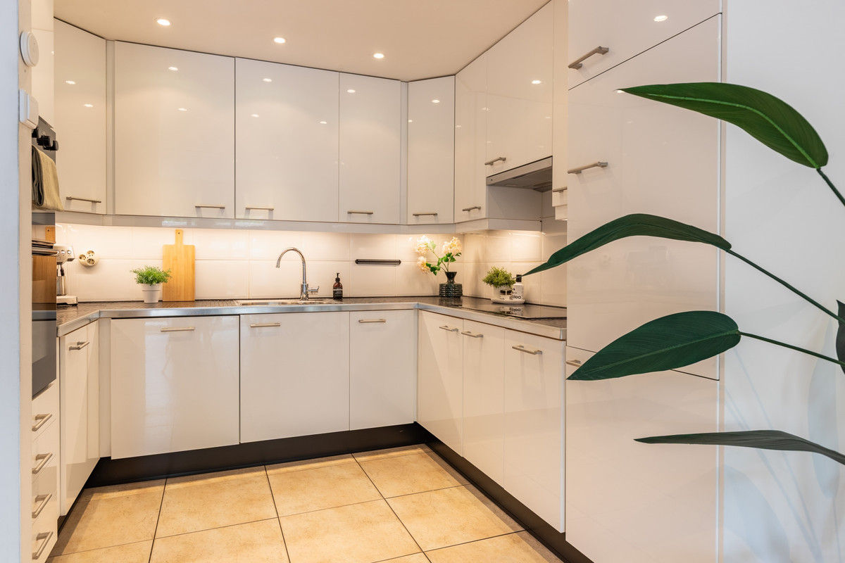 Tussenwoning te koop: Wallenbergstraat 64, Hoofddorp