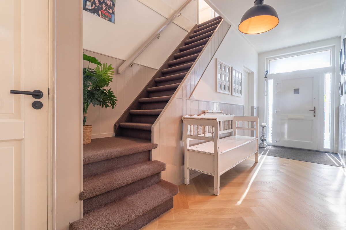 Tussenwoning te koop: Snellemarkt 10, Kruiningen