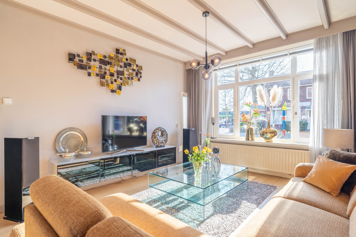 Tussenwoning te koop: Snellemarkt 10, Kruiningen