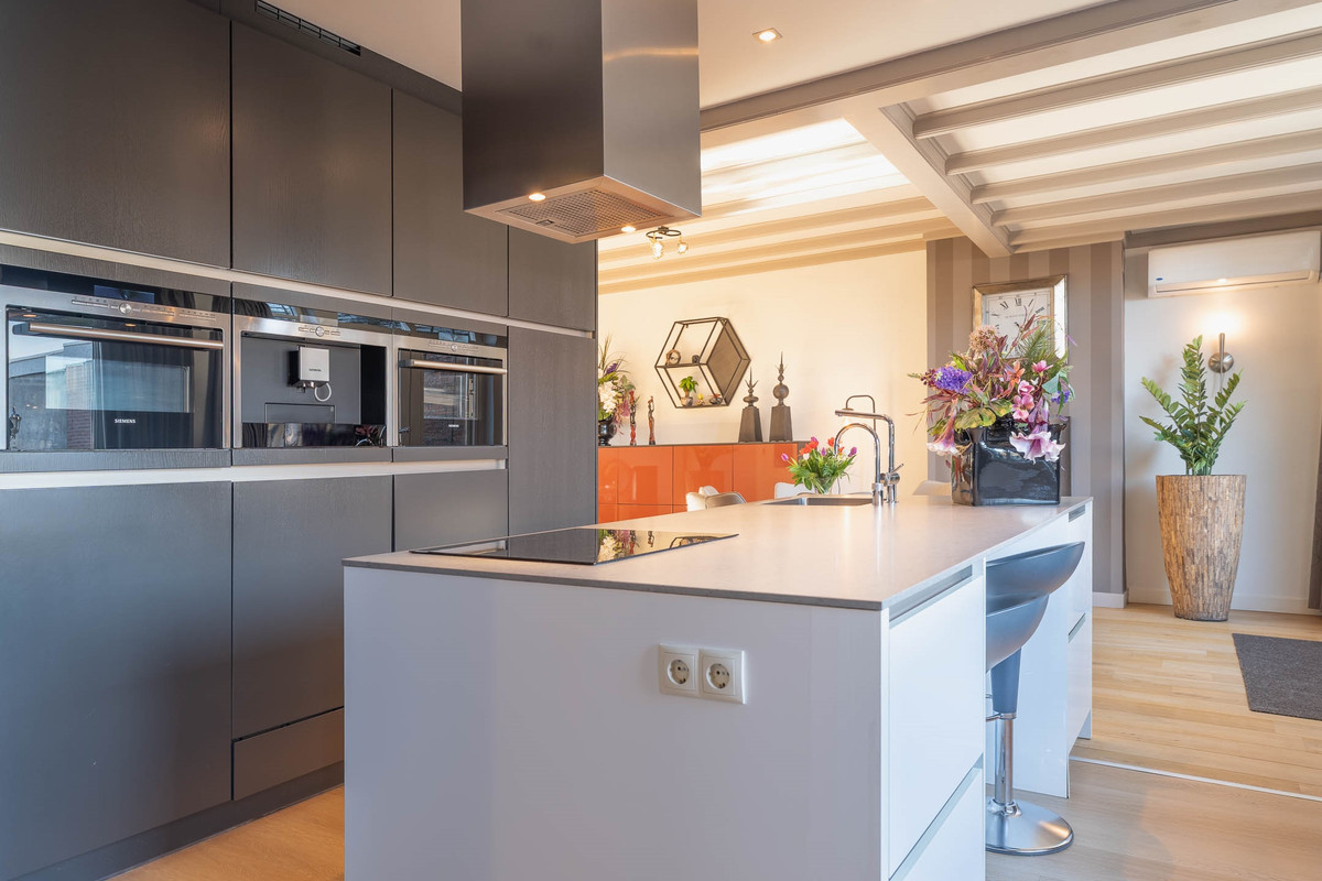 Tussenwoning te koop: Snellemarkt 10, Kruiningen