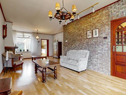 Admiraal de Ruyterstraat 55