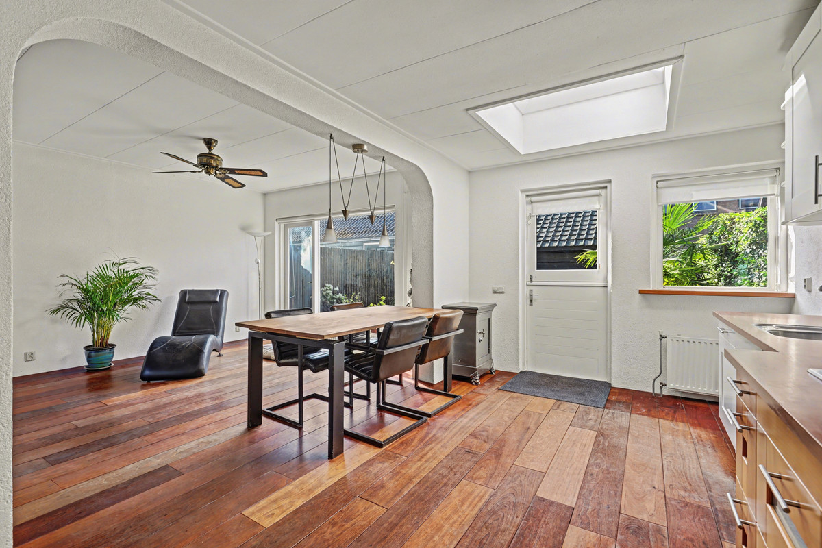 Tussenwoning te koop: Oude Beekbergerweg 280, Apeldoorn