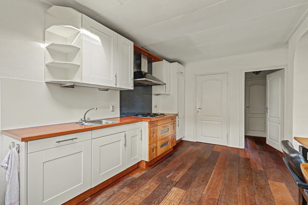 Tussenwoning te koop: Oude Beekbergerweg 280, Apeldoorn