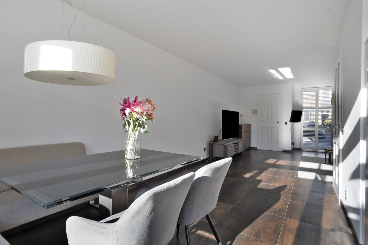 Tussenwoning te koop: Randwijkstraat 6, Tilburg