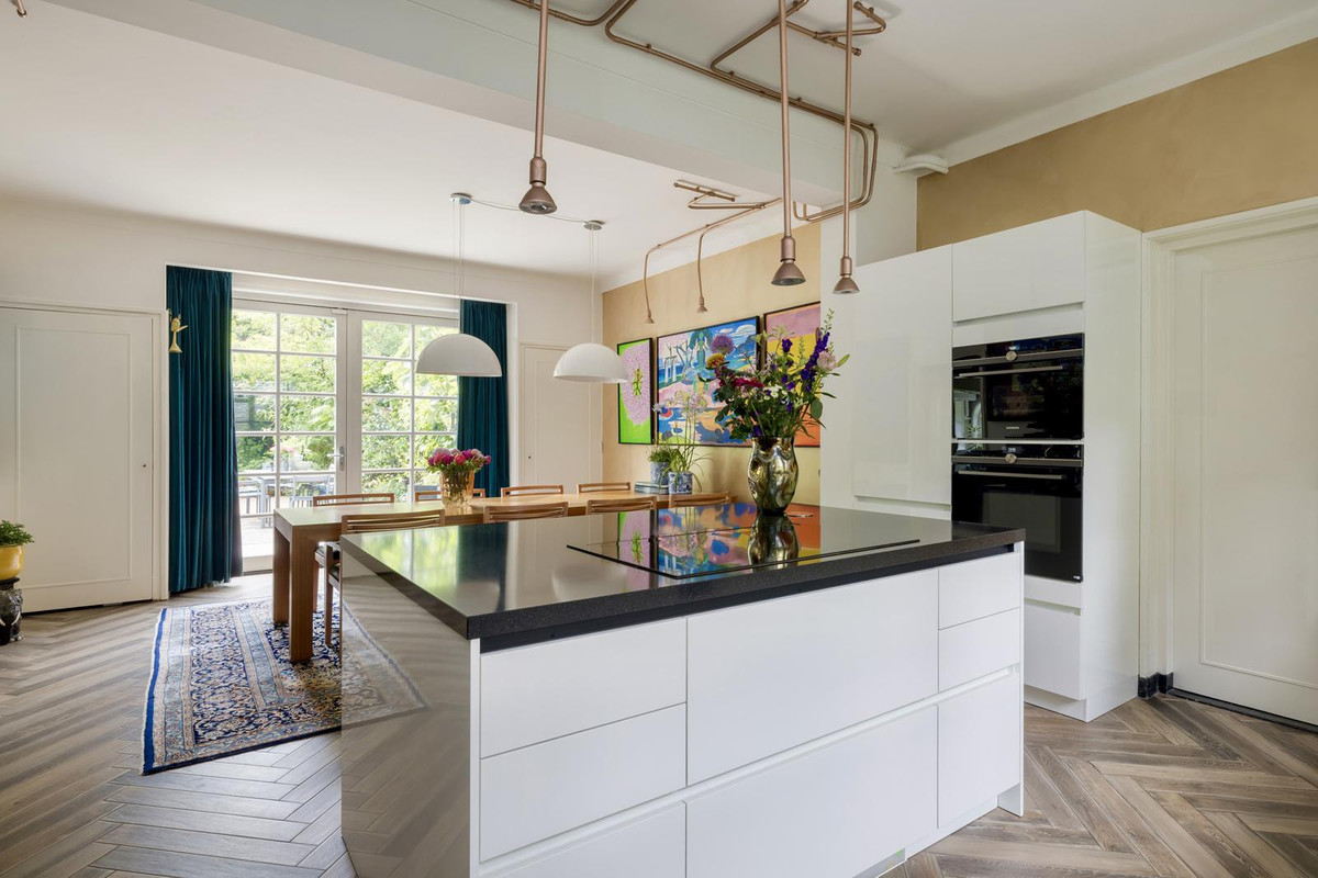 Twee-onder-één-kap te koop: Parklaan 22, Eindhoven