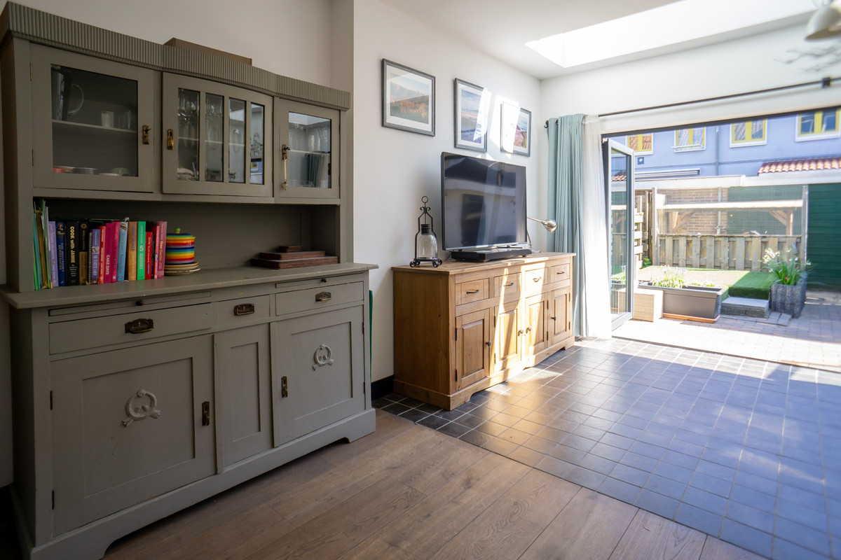 Tussenwoning te koop: Korenbloemstraat 14, Amsterdam