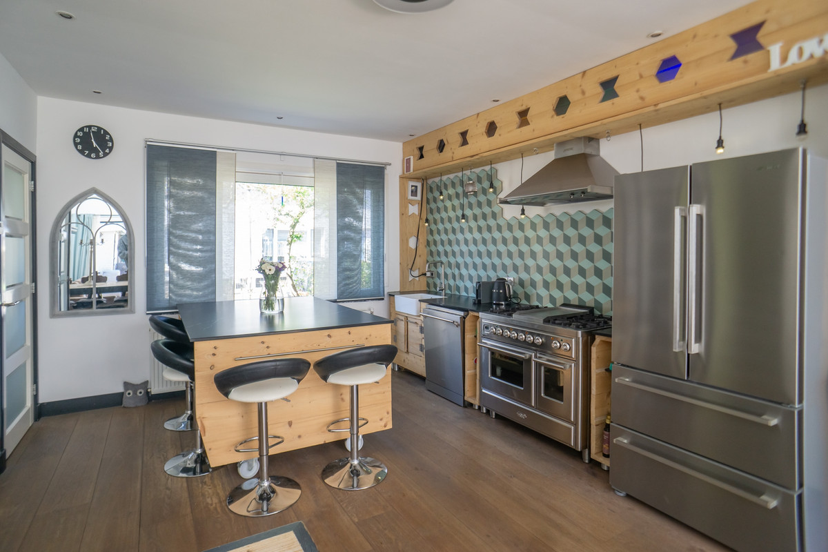Tussenwoning te koop: Korenbloemstraat 14, Amsterdam