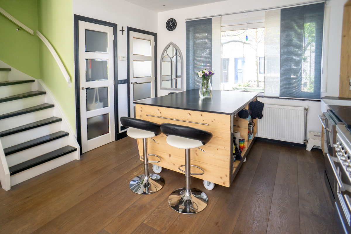 Tussenwoning te koop: Korenbloemstraat 14, Amsterdam