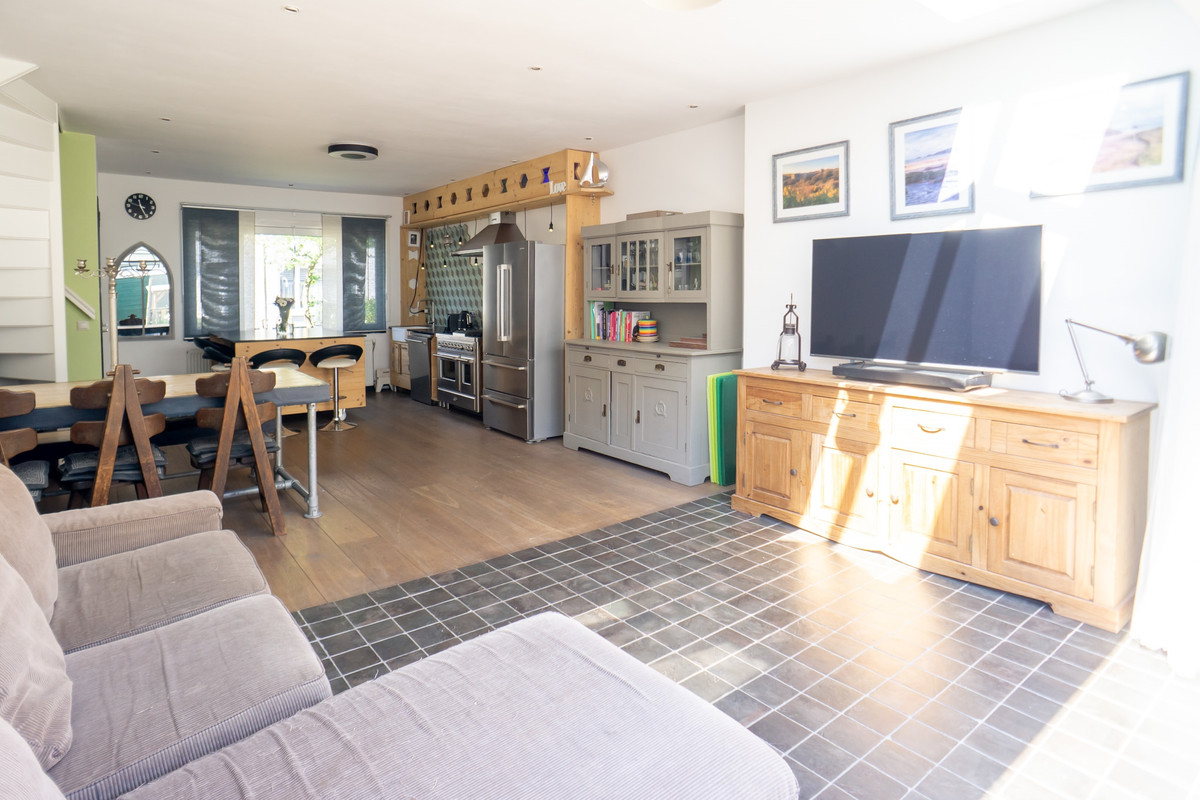 Tussenwoning te koop: Korenbloemstraat 14, Amsterdam