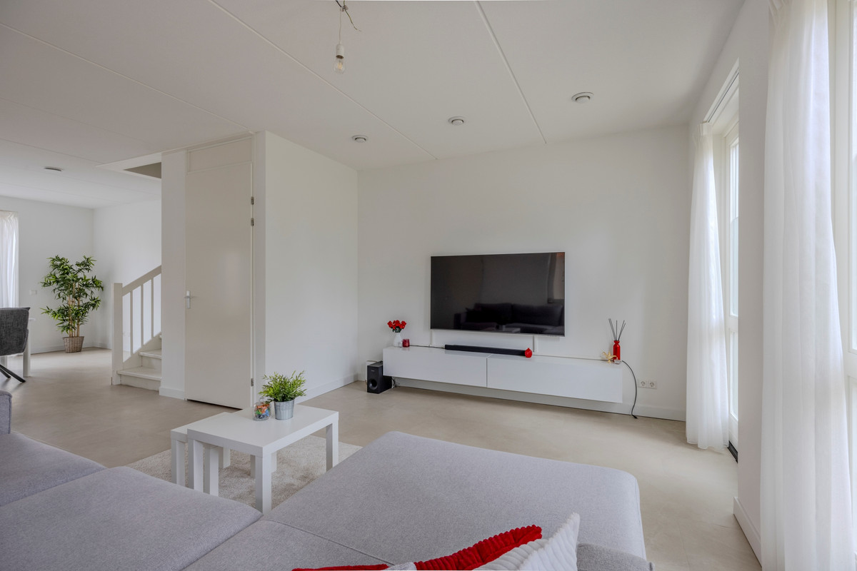 Tussenwoning te koop: Warmoldstraat 75B, Rotterdam
