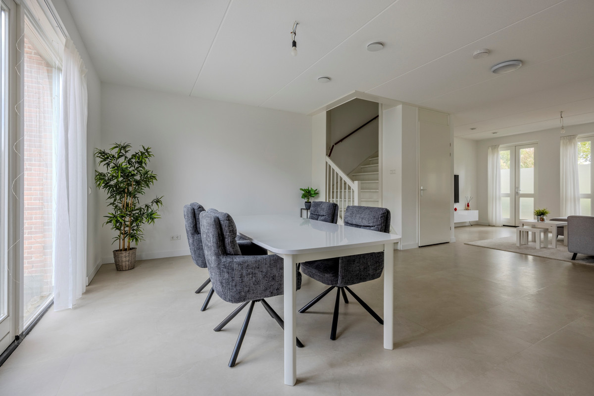 Tussenwoning te koop: Warmoldstraat 75B, Rotterdam
