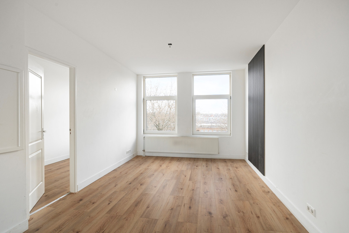 Appartement te koop: Lange Hilleweg 214B02, Rotterdam