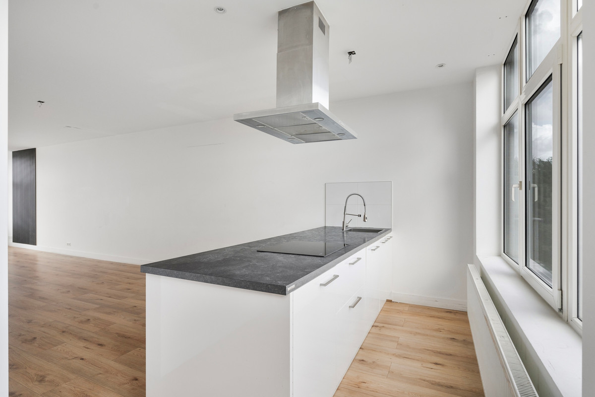 Appartement te koop: Lange Hilleweg 214B02, Rotterdam