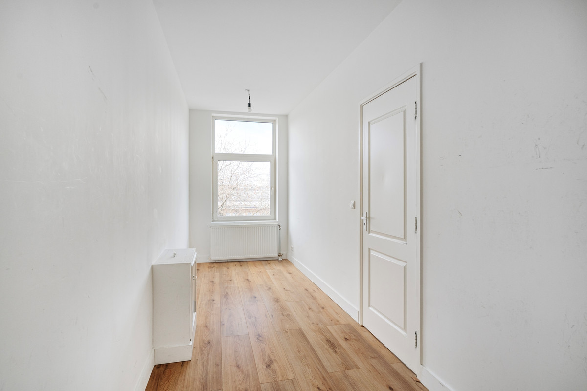 Appartement te koop: Lange Hilleweg 214B02, Rotterdam
