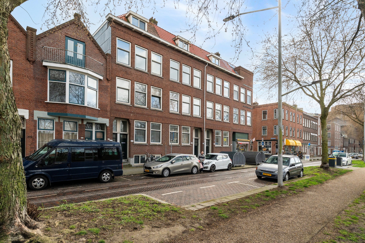 Appartement te koop: Lange Hilleweg 214B02, Rotterdam
