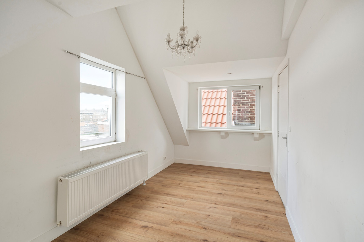 Appartement te koop: Lange Hilleweg 214B02, Rotterdam