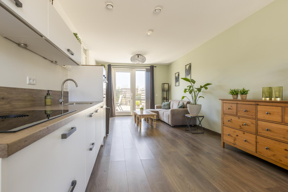 Tussenwoning te koop: Kornelis ter Laanstraat 5, Delfzijl
