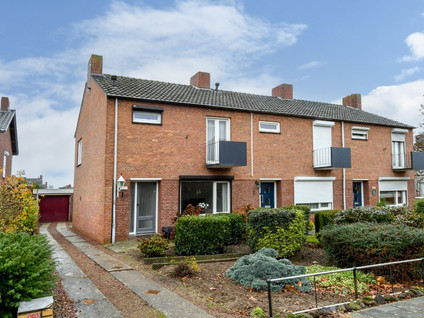 Pastoor-Janssenstraat 17