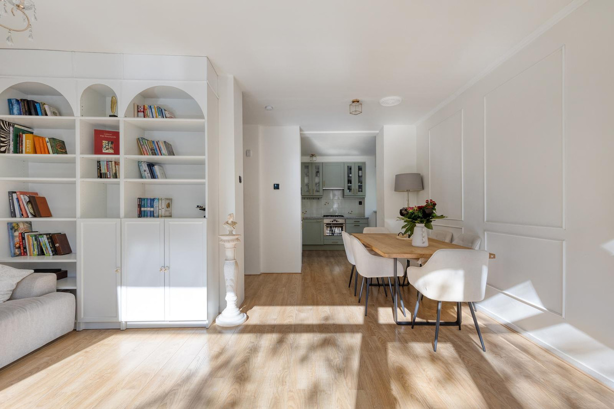 Appartement te koop: S.M. Hugo van Gijnweg 109, Dordrecht