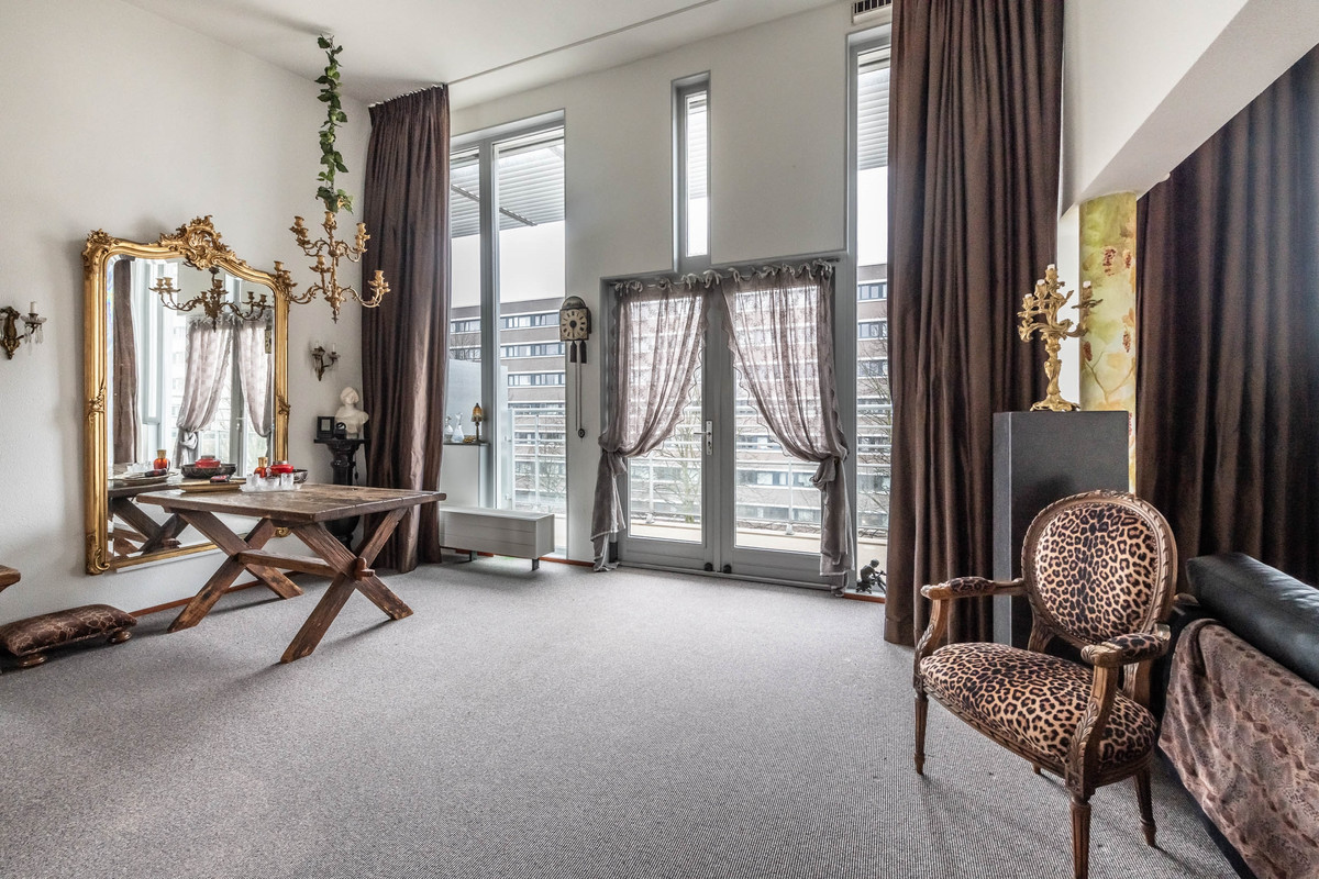 Appartement te koop: Van Heenvlietlaan 311, Amsterdam