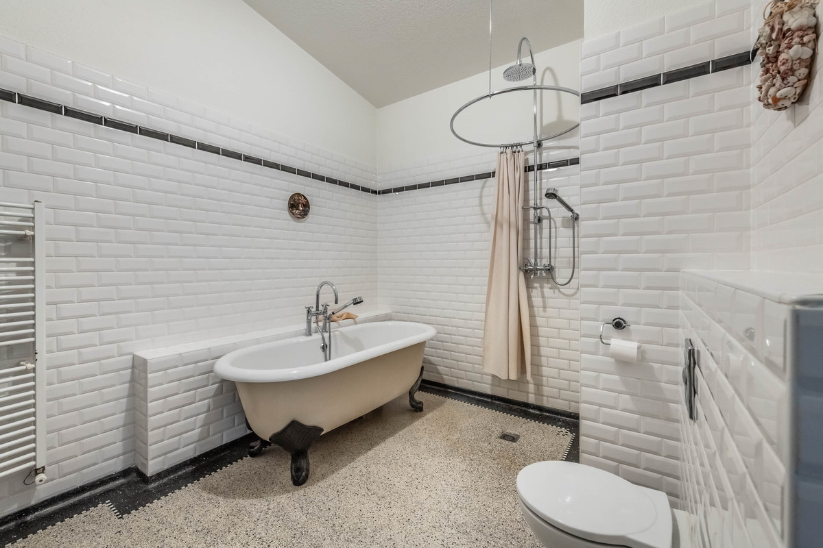 Appartement te koop: Van Heenvlietlaan 311, Amsterdam