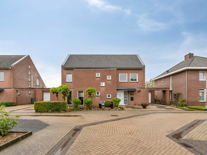 Pastoor Starmansstraat 14