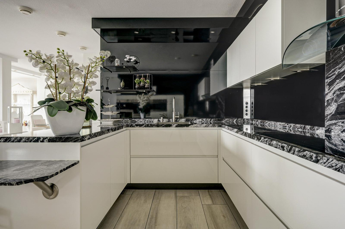 Appartement te koop: Beugstraat 45, Hoogvliet Rotterdam