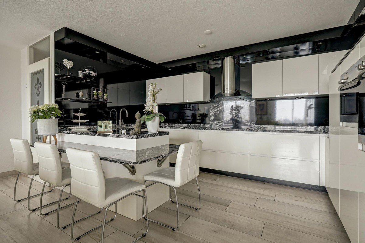 Appartement te koop: Beugstraat 45, Hoogvliet Rotterdam