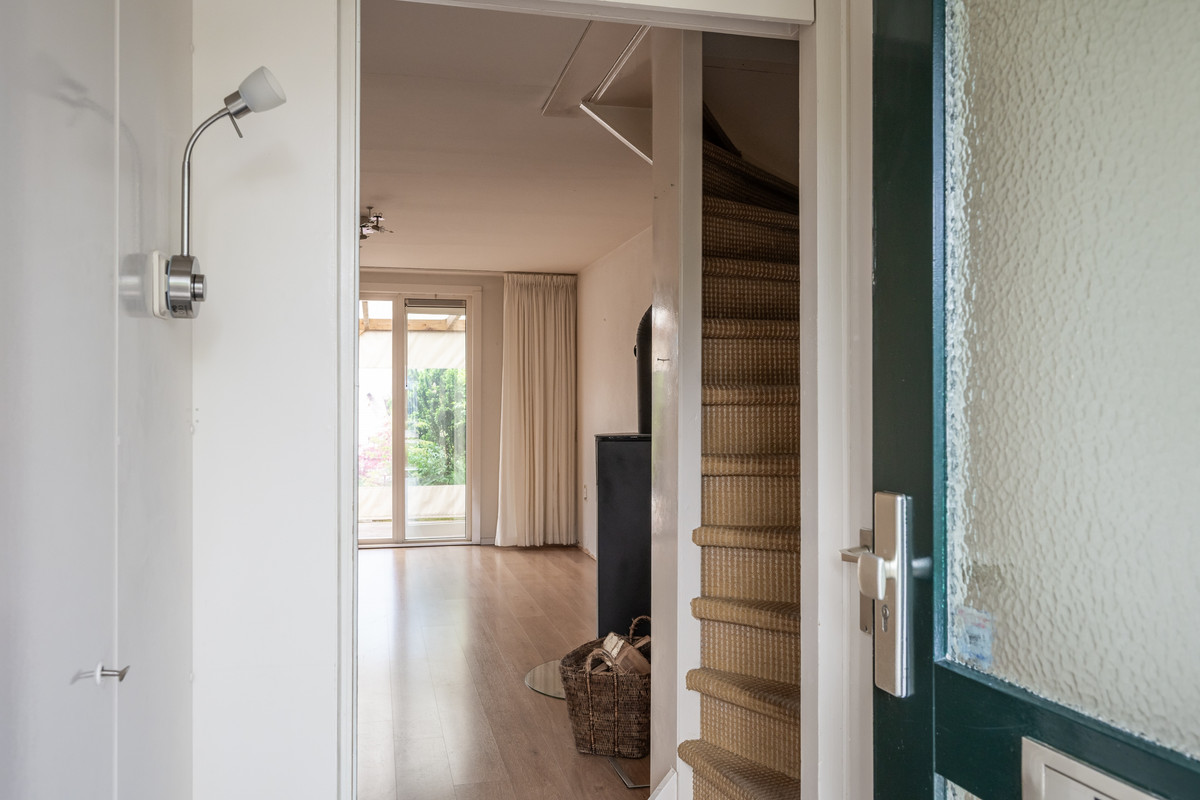 Tussenwoning te koop: Princenhofplein 23, Almere