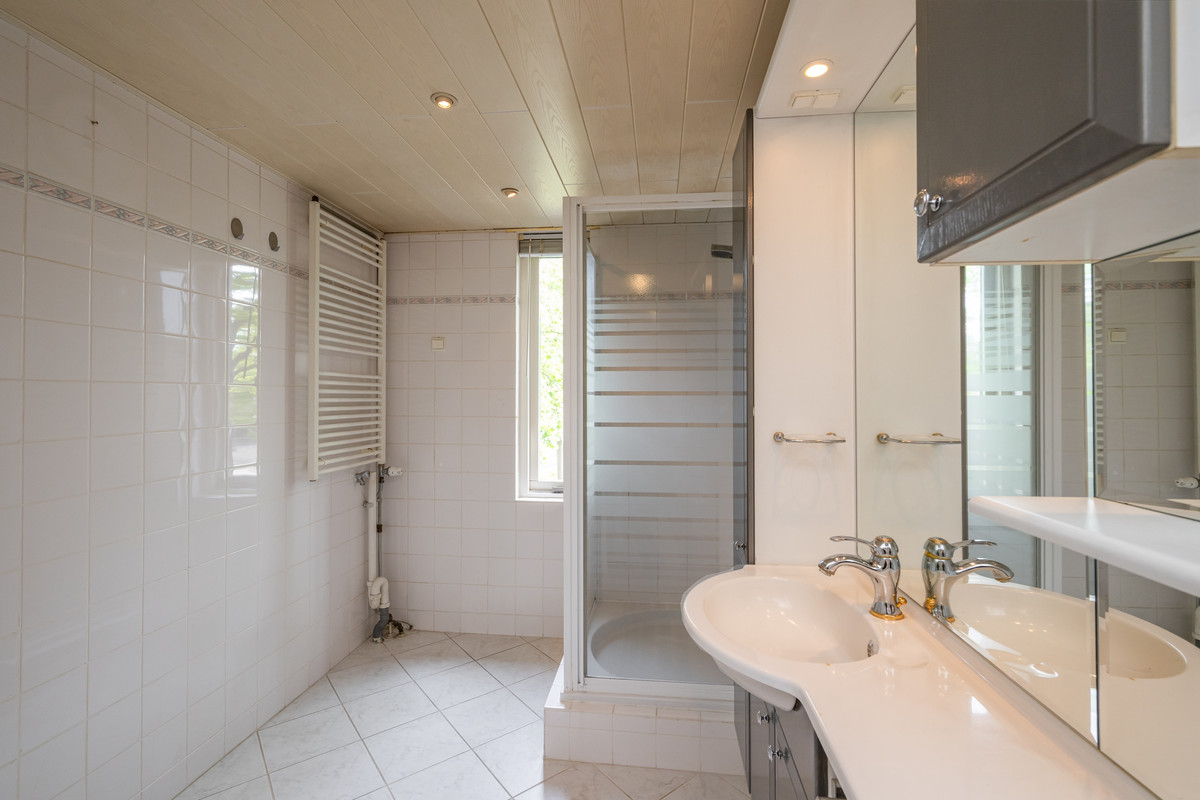 Tussenwoning te koop: Princenhofplein 23, Almere