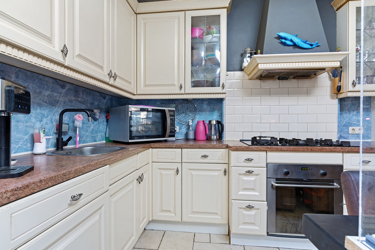 Tussenwoning te koop: Grensstraat 35, Beverwijk