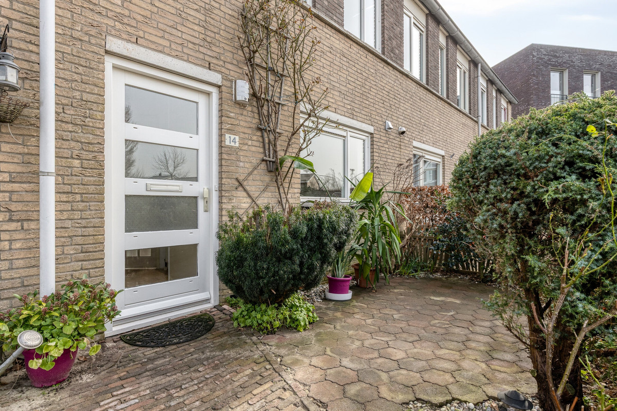 Tussenwoning te koop: C.J. Kieviethof 14, Hoofddorp