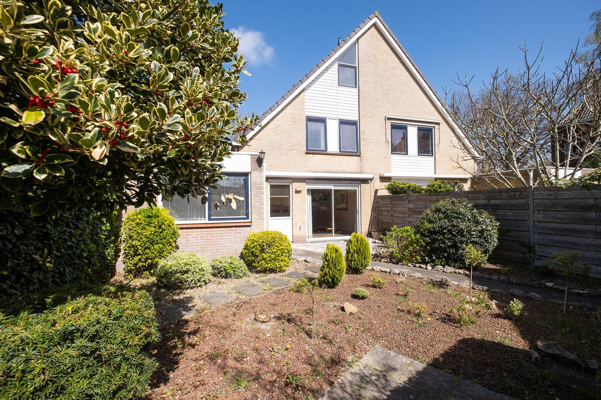 Tussenwoning te koop: Loudelsweg 34, Bergen (Nh)