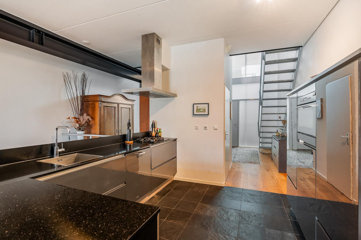 Appartement te koop: Handelsplein 35, Rotterdam