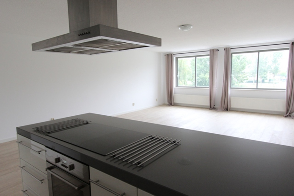 Appartement te huur: Renoirstraat 46, Almere