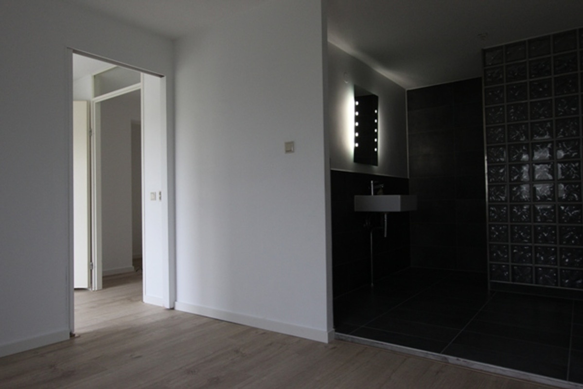 Appartement te huur: Renoirstraat 46, Almere